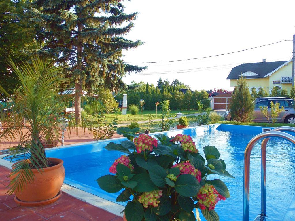 Éden Villa Családi Apartmanház Balatonfüred Exterior foto